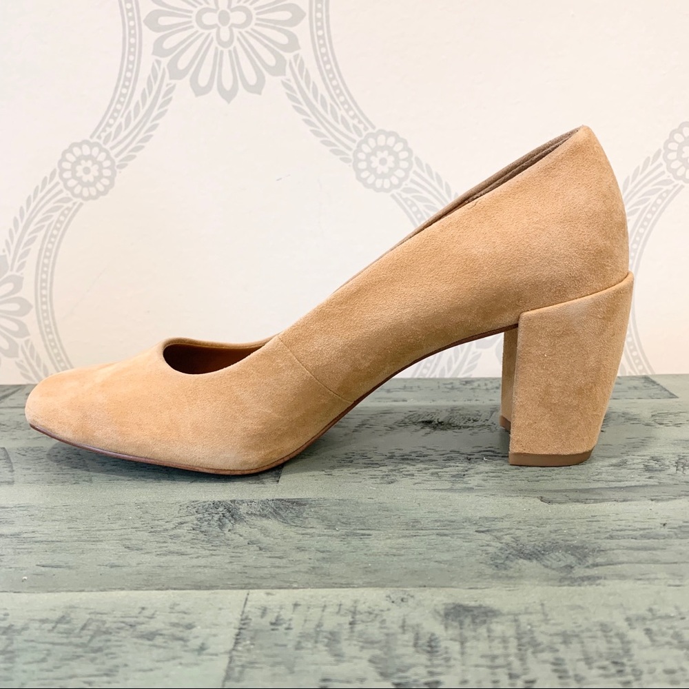 NEW H by Halston Whitney Shoes suede tan block heel 6 NWOB - Picture 4 of 8
